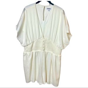 EXPRESS cream off white deep Vneck romper size XL NWOT
